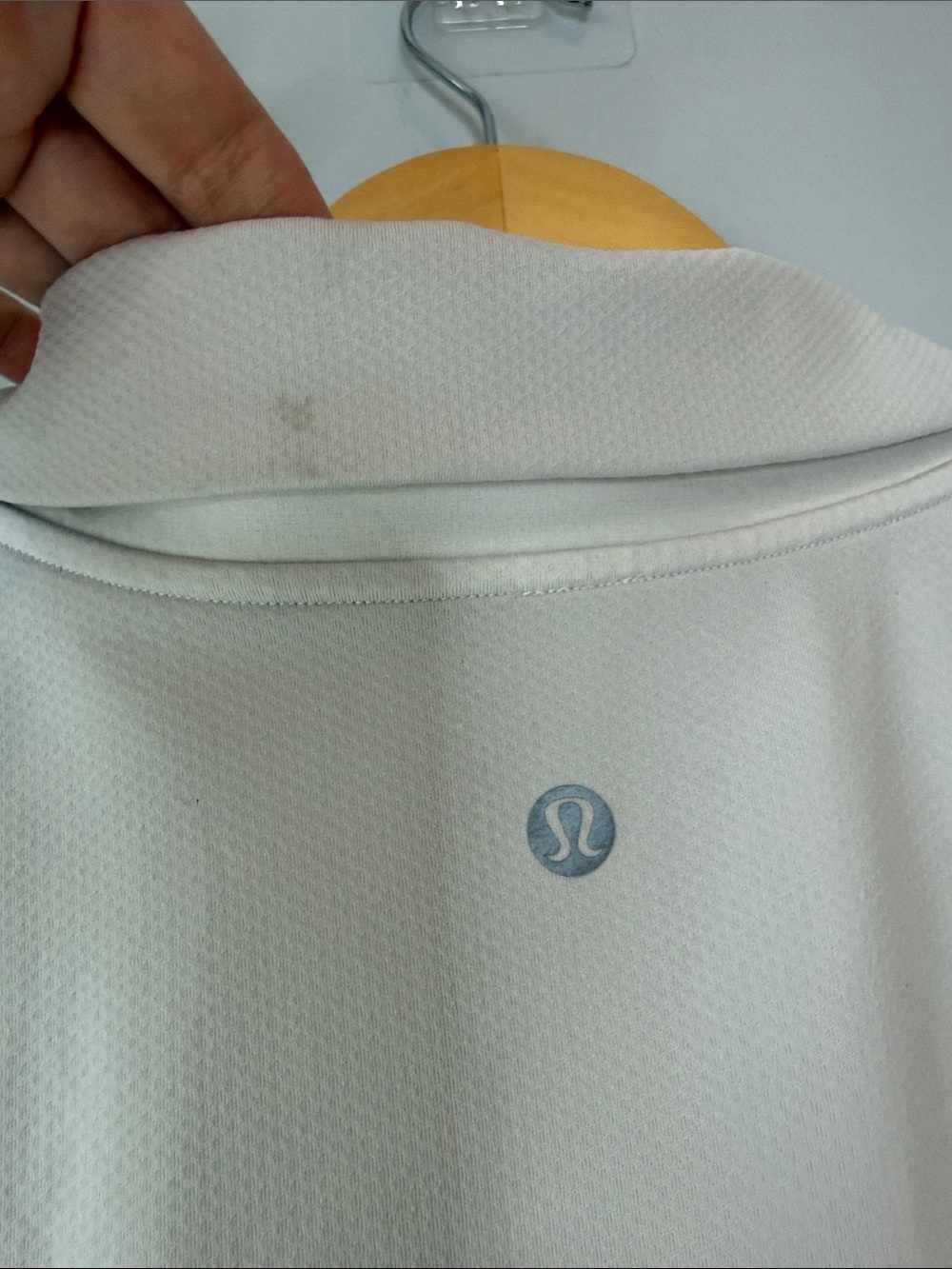 Lululemon Quick Dry Sleevless Polo Shirt - Picture 6 of 8